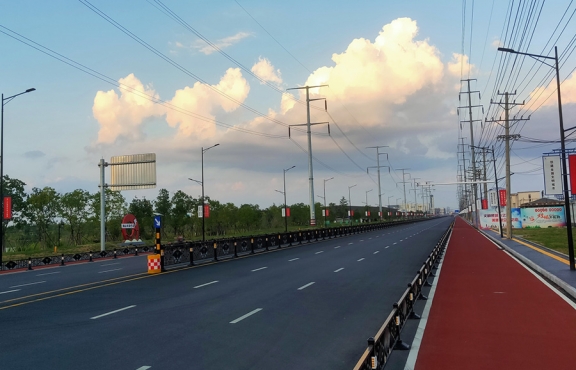 提升改造完成后的春順路，暢安舒美